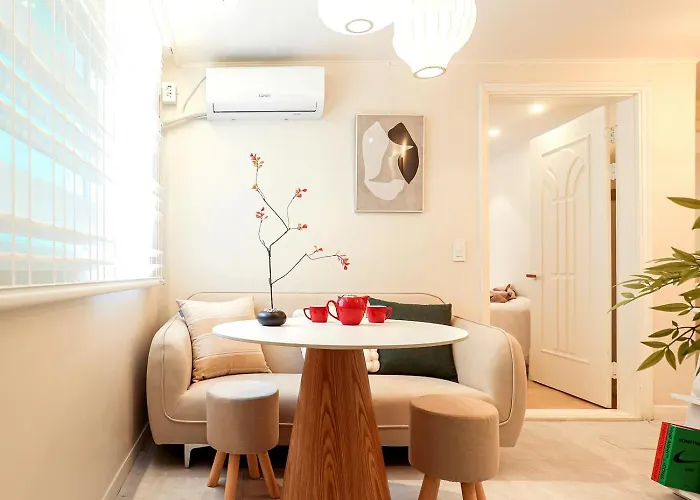 Hongdae#Hongik Univ Station 9 Min Walk#Airport Railroad Access#Free Parking#Free Netflix#Free Wifi#Luggage Storage#Washer And Dryer