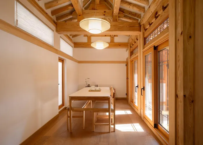 Luxury Hanok On169