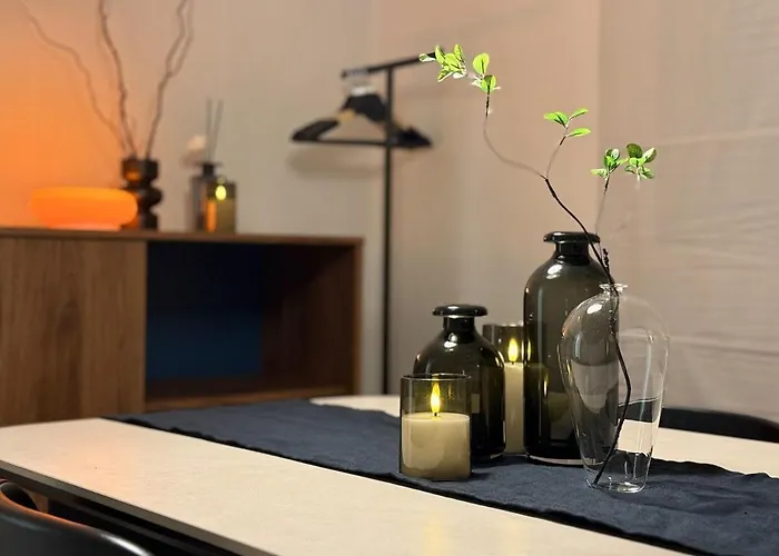 A House With Two Cozy Rooms Located In Sinchon, Yonsei University Hongdae