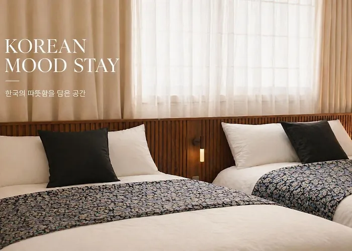 3 Min To Mangwon Market & Han River Luggage Storage L Max 5 Guests L Near Hongdae & Hapjeong