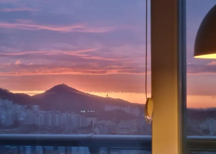 Apartment Bukhansan View, Hanok Village Goyang Kintex Adjacent