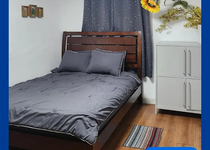 Newly Renovated Spacious 2 Bedroom Unit In Hbc #1