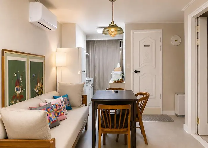 My House 5Min Walk To Seongsu Musinsa, Olive Young, Konkuk Stn 6Min, 3 Acs