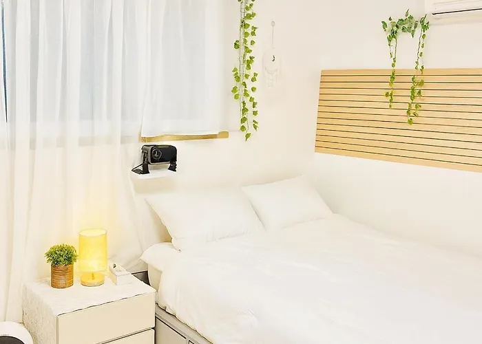 Hongdae&Sinchon 10Min! 3 Beds, Late Checkout, Bag Storage, Parking, Pet, Netflix, Cook