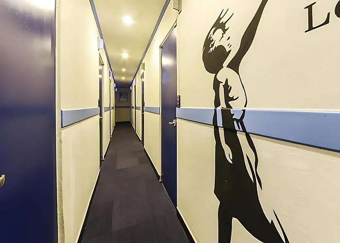 W Mini Hotel