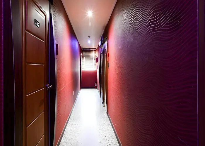 Cs Hotel