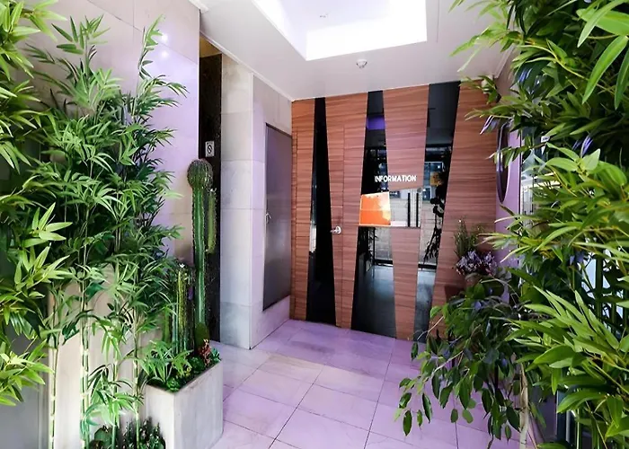 Cs Hotel