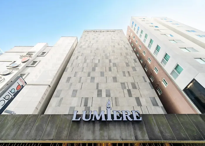 Yeoksam Lumiere Hotel