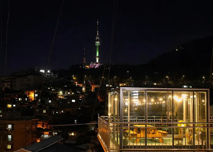 Lux Namsan View Rooftop Villa With Massage Chair