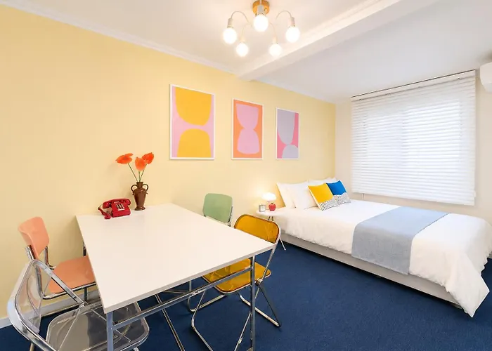 Shinchon Ground Floor, Entire Private 3Br House