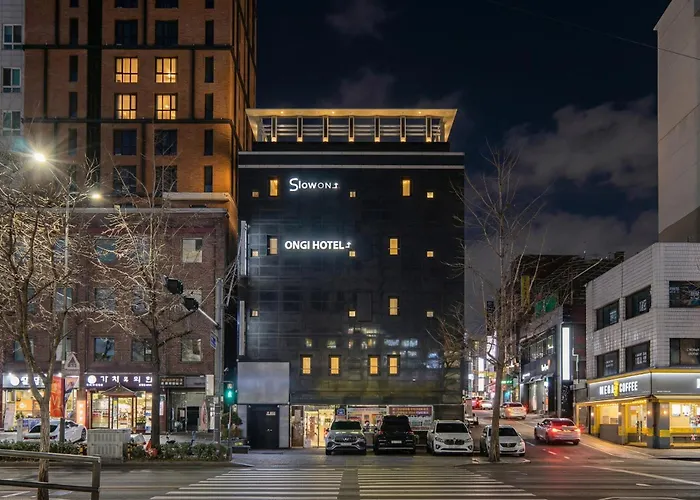 Hongdae Ongi Hotel 홍대 온기 호텔
