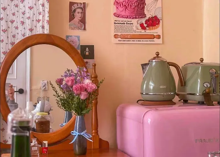 Women Only Allie Guesthouse Near Ewha Womans Univ Station
