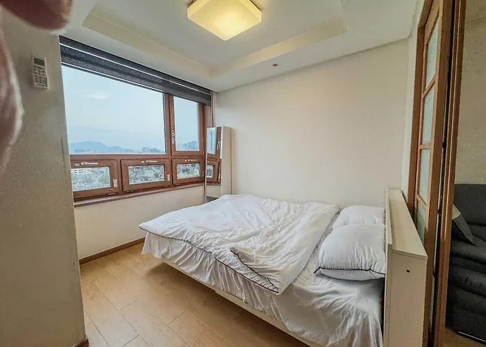 Yeoksam Gangnam 5Min Cozy Urban Signature Stay