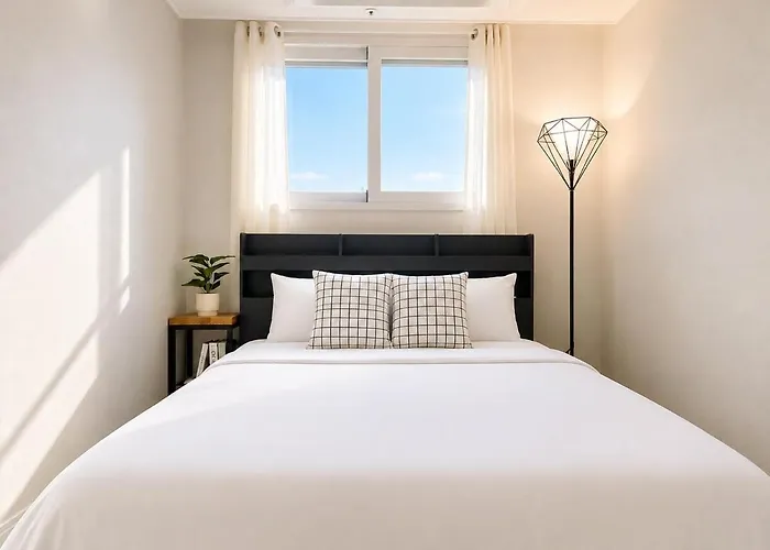 42 JnJ New Private House near Hongdae&Yeonnam