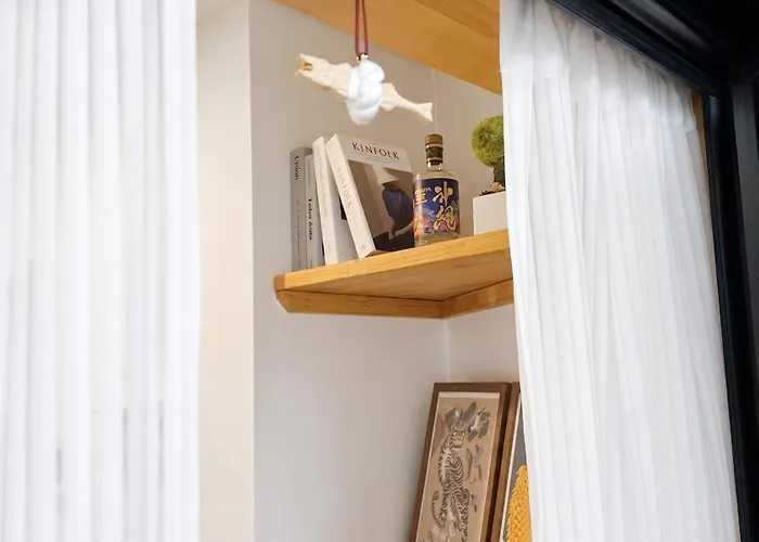 Stay Here Hanyang City Daehakro Seoul National University Hospital Changgyeong Palace Gyeongbok Palace