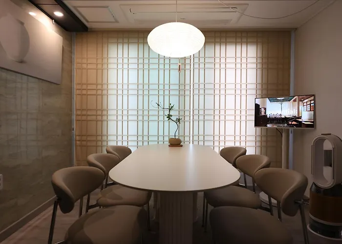 Suu Stay 4 Beds & 2 Bath Group Stay Near Cheonho Station