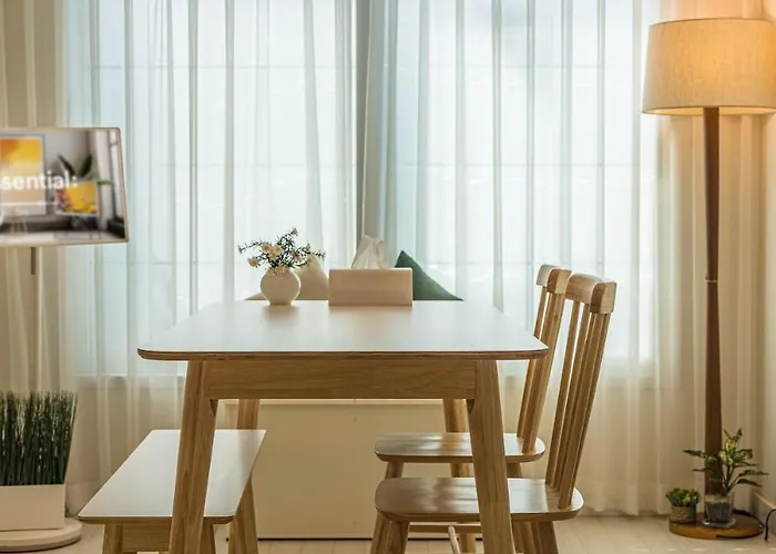 Seoul Station 3 Minutes On Foot, 2 Bedrooms, Charming House