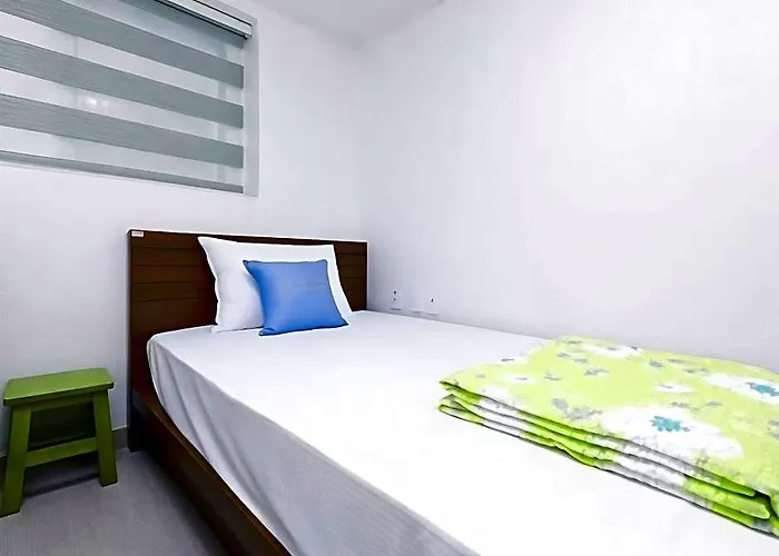Wow Hills Guesthouse