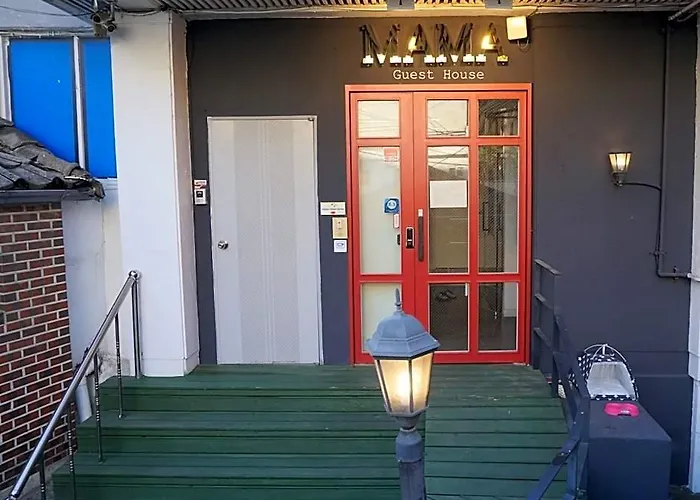 Mama Guesthouse Myeongdong