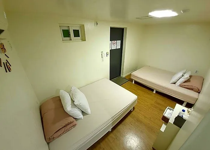K Stay Guest House Myeongdong 1St