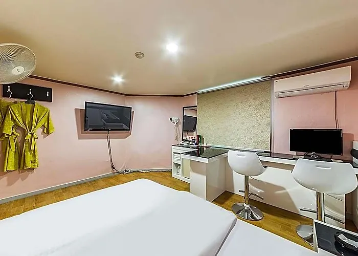 Cheongnyangni Dongbu Motel