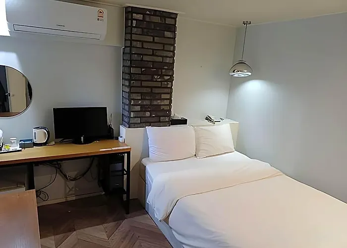 Yeongdeungpo Hotel Soo