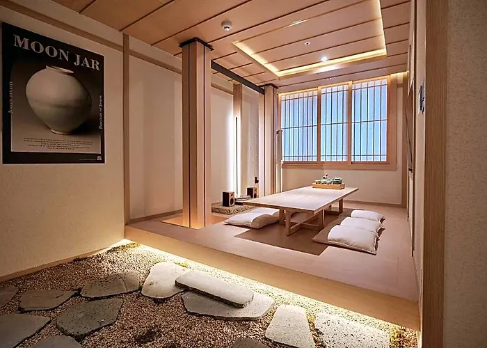 Uh Suite Central Seoul