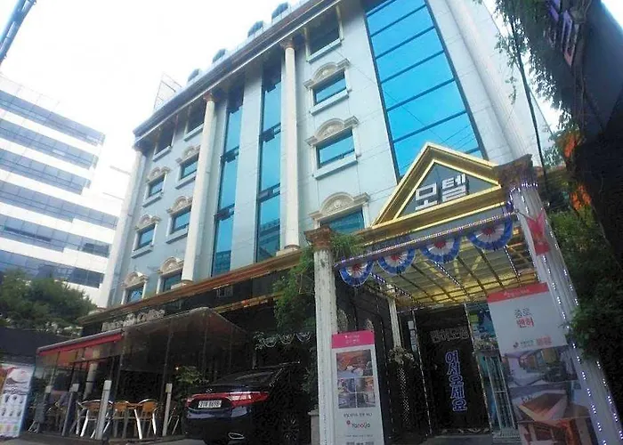 Hotel K World