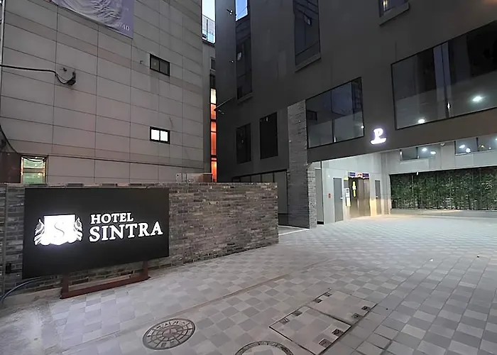 Sintra Tourist Hotel