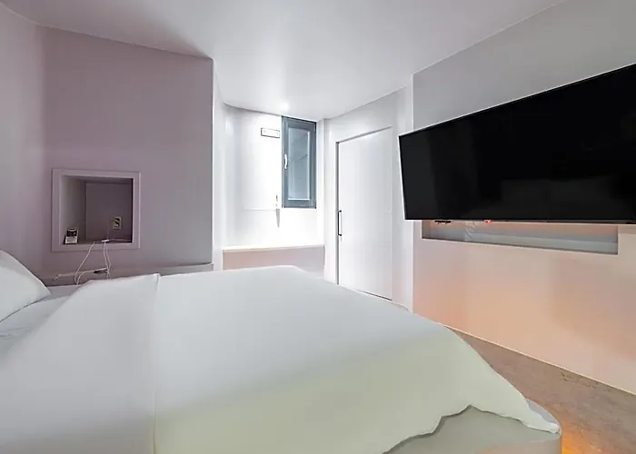 Hotel On