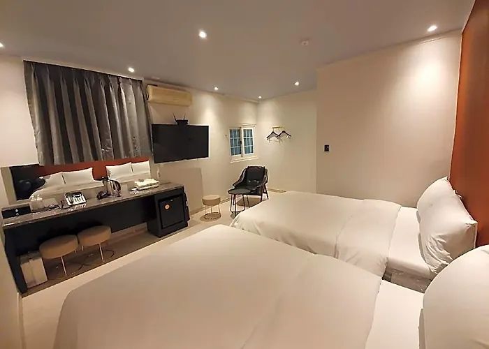Hotel Wo Yongsanstation