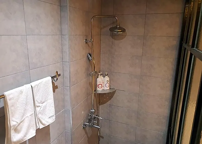 Hotel Daisy