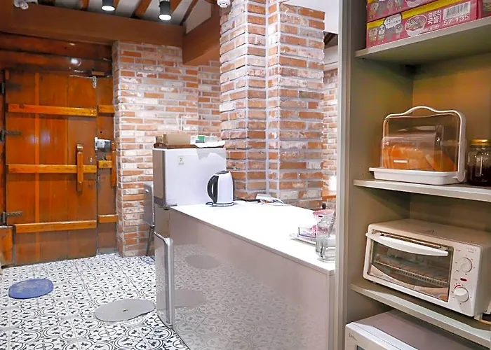 Bibimbap Hanok Guesthouse Gyeongbokgung Private Villa