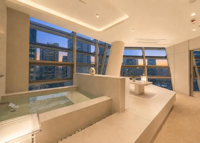 Uh Suite Seoul Insadong