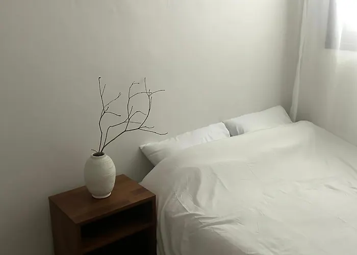 New Open Yongsan Itaewon Private Aesthetic House Night View Cafe Restaurant