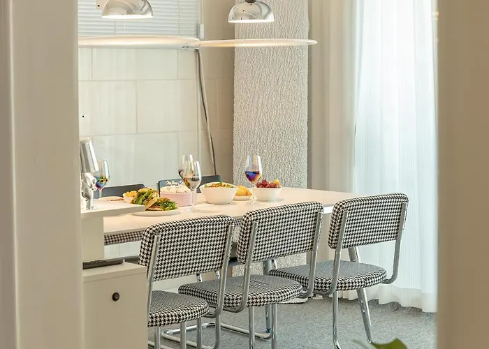 Maison242