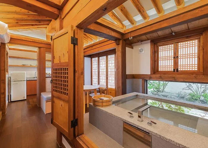 Luxury Hanok Subtle Grace