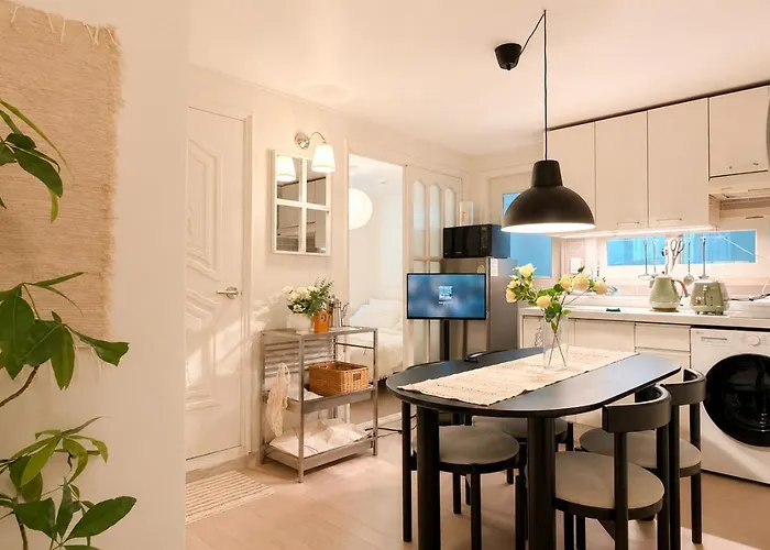 Stay Wellness, New Accommodation, 3 Rooms, 4 Minutes On Foot From Han River Park, Near Hongdae