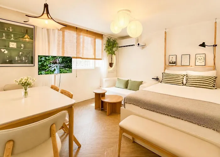 NEW Bright&Sparkling Stay Jamsil, KSPO, COEX, Lotte World