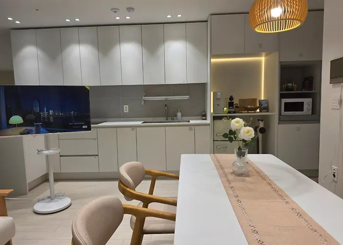 Hi J Stay Yeonnam New Apartment Hongdae 3 Queen Beds Free Parking