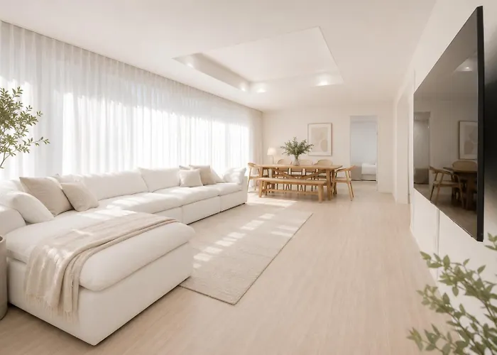 Spacious Private 4 Bedroom Home In Central Hongdae , 8Minute Walk To Hongik University Station