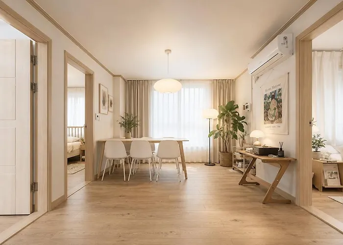 Dalgona Stay Mangwon L Mangwon Market 10 Sec Hotel Class Cleanliness Quiet And Cool Ground Floor Accommodation