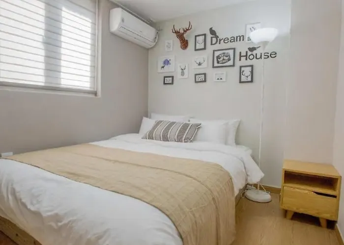 Joy House1 Hongik Univ