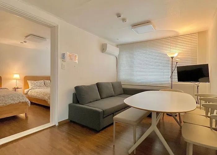 Hongdae 390