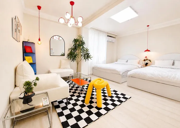 Syrup House Gangnam-3Bed,Sleeps 6