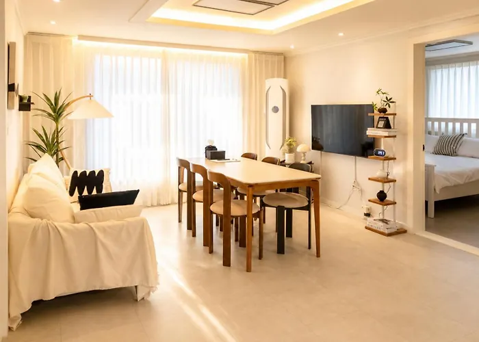 Stay Mono - Cozy & Quiet Local Stay In Seoul
