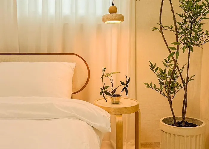 Gangnam 6 People, Daechi, Seolleung, 5 Minutes From Hanti Station, Coex, K-Pop,