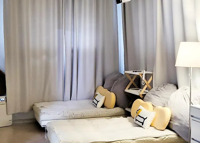 Gangnam 1Min-Cozy Studio-Netflix-Dodo Stay With Pets