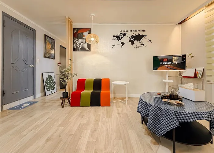 Cozy Stay Near Gwangheungchang Station, Hongdae 5 Minutes,Seongsu 15Minutes