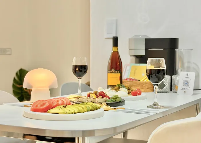 3 Minute Walk From Subway Station Near Seoul Station Myeongdong Namsan Hongdae Gyeongbokgung Palace Yongsan Itaewon Free Parking